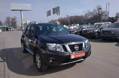 Nissan Terrano 1.6 MT (114 л.с.) Лот № 37
