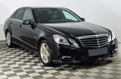 Mercedes-Benz E-Класс E 250 CDI BlueEfficiency 7G-Tronic Plus (204 л.с.) Лот № 2451