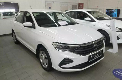 Volkswagen Polo 1.6 MT (90 л.с.) Лот № 122