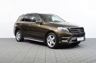 Mercedes-Benz M-Класс ML 300 BlueEfficiency 7G-Tronic Plus 4Matic (249 л.с.) Лот № 2575