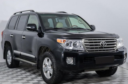 Toyota Land Cruiser 4.6 AT 4WD (5 мест) (309 л.с.) Лот № 2757