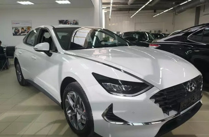 Hyundai Sonata 2.5 (180 л.с.) бензин, АКПП, передний привод Лот № 258