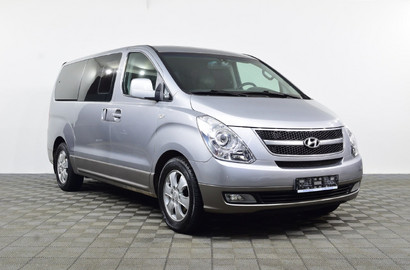 Hyundai Grand Starex 2.4 AT (159 л.с.) Лот № 2885