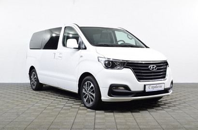 Hyundai Grand Starex 2.5 AT (175 л.с.) Лот № 2921