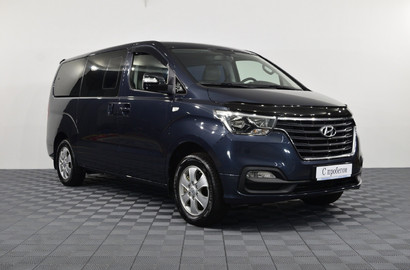 Hyundai Grand Starex 2.5 AT 4WD (175 л.с.) Лот № 2922