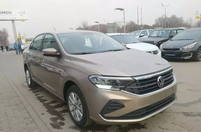 Volkswagen Polo 1.6 AT (110 л.с.) Лот № 390
