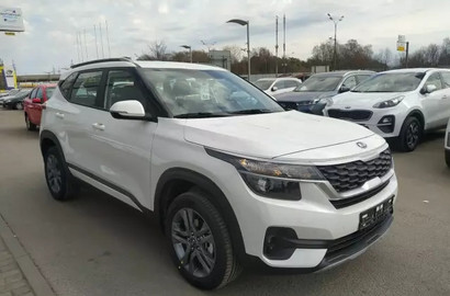 Kia Seltos 2.0 л (149 л.с.) бензин, АКПП Лот № 395