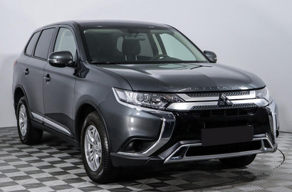 Mitsubishi Outlander 2.0 CVT (146 л.с.) Лот № 3627