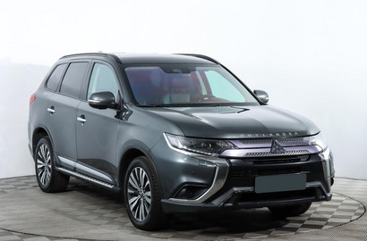 Mitsubishi Outlander 2.0 CVT (146 л.с.) Лот № 3649