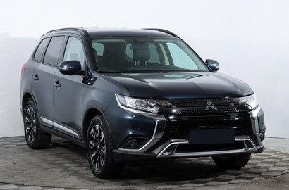 Mitsubishi Outlander 2.0 CVT (146 л.с.) Лот № 3657