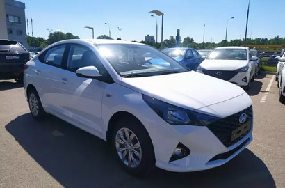 Hyundai Solaris 1.6 AT (123 л.с.) Лот № 504