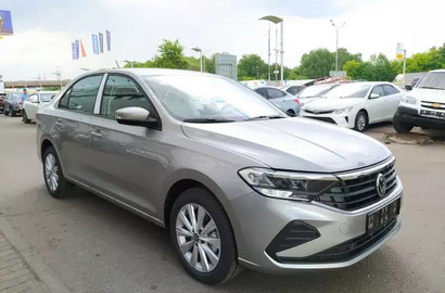 Volkswagen Polo 1.6 AT (110 л.с.) Лот № 543