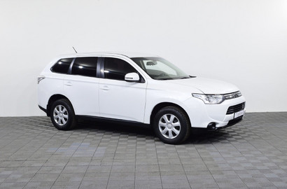 Mitsubishi Outlander 2.0 CVT (146 л.с.) Лот № 4433