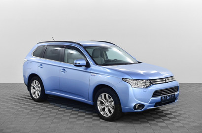 Mitsubishi Outlander 2.0 AT (121 л.с.) 4WD Лот № 4483