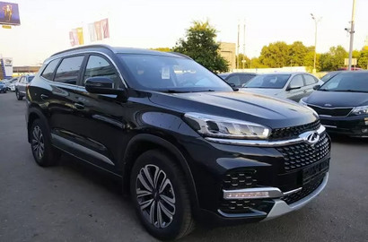 Chery Tiggo 8 2.0 л, 170 л.с., бензин, вариатор (CVT), передний привод Лот № 587
