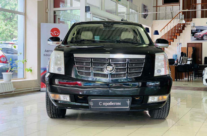 Cadillac Escalade 6.2i AT (409 л.с.) Лот № 4810