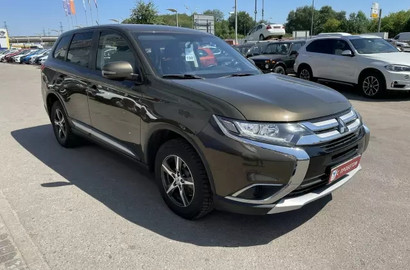 Mitsubishi Outlander 2.0 CVT 4WD (146 л.с.) Лот № 601