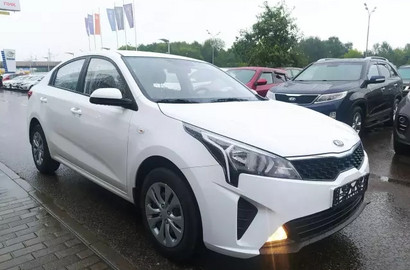 Kia Rio 1.6 AT (123 л.с.) Лот № 749