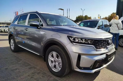 Kia Sorento R2.0 E-VGT (186 л.с.) Лот № 1003