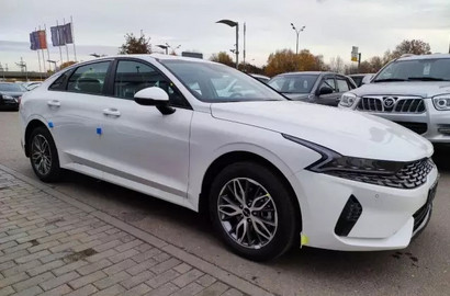 Kia K5 2.0 AT (150 л.с.) Лот № 1057