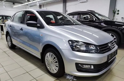 Volkswagen Polo 1.6 MPI AT (110 л.с.) Лот № 1380