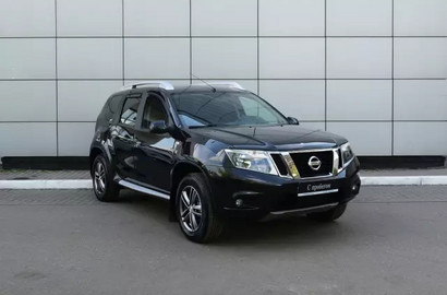 Nissan Terrano 1.6 MT (114 л.с.) Лот № 1614