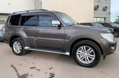 Mitsubishi Pajero 3.2 DI-D AT AWD (200 л.с.) Лот № 1703