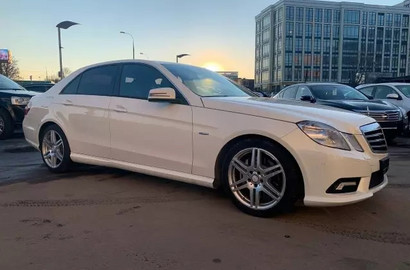 Mercedes-Benz E-Класс E 200 T BlueEfficiency 7G-Tronic Plus (184 л.с.) Лот № 1710