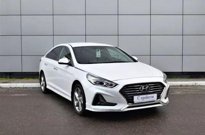 Hyundai Sonata 2.0 AT (150 л.с.) Лот № 1756