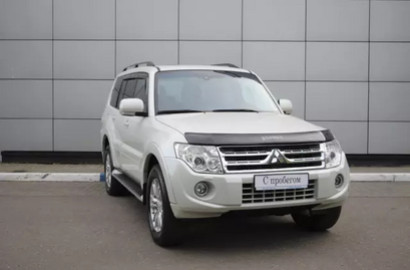 Mitsubishi Pajero 3.2 DI-D AT AWD (200 л.с.) Лот № 1869