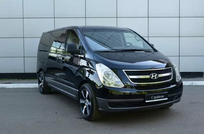 Hyundai Grand Starex 2.5 AT (174 л.с.) Лот № 1922