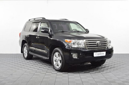 Toyota Land Cruiser 4.5 Twin-Turbo D AT 4WD (5 мест) (235 л.с.) Лот № 2255