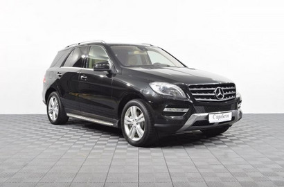 Mercedes-Benz M-Класс ML 350 BlueEfficiency 7G-Tronic Plus 4Matic (306 л.с.) Лот № 2340